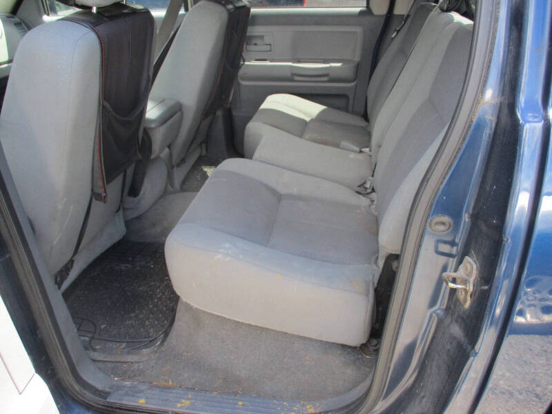2005 Dodge Dakota SLT