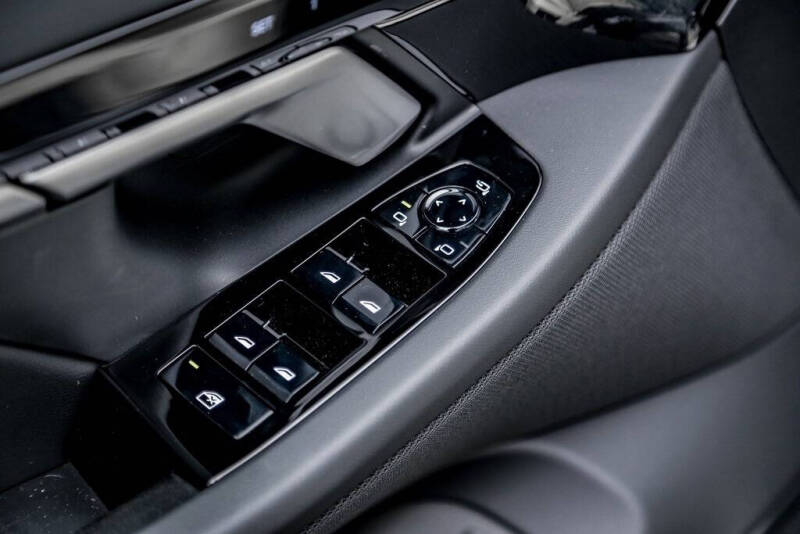 2026 BMW 5 Series 530i xDrive