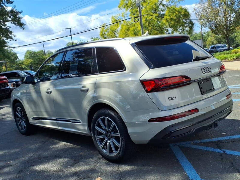 2023 Audi Q7 quattro Premium Plus 45 TFSI