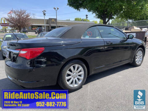 2013 Chrysler 200 Touring