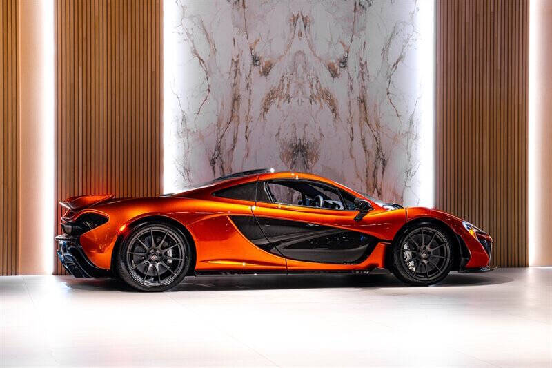 2014 McLaren P1