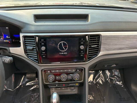 2022 Volkswagen Atlas Cross Sport V6 SE