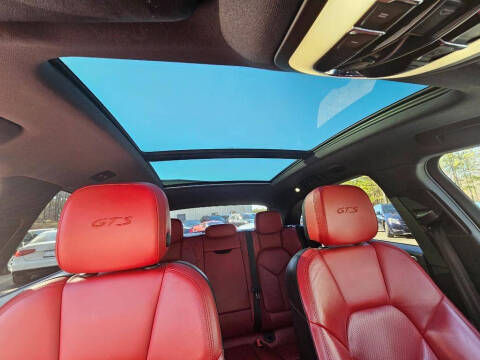 2017 Porsche Macan GTS