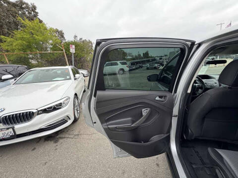 2017 Ford C-MAX Energi SE