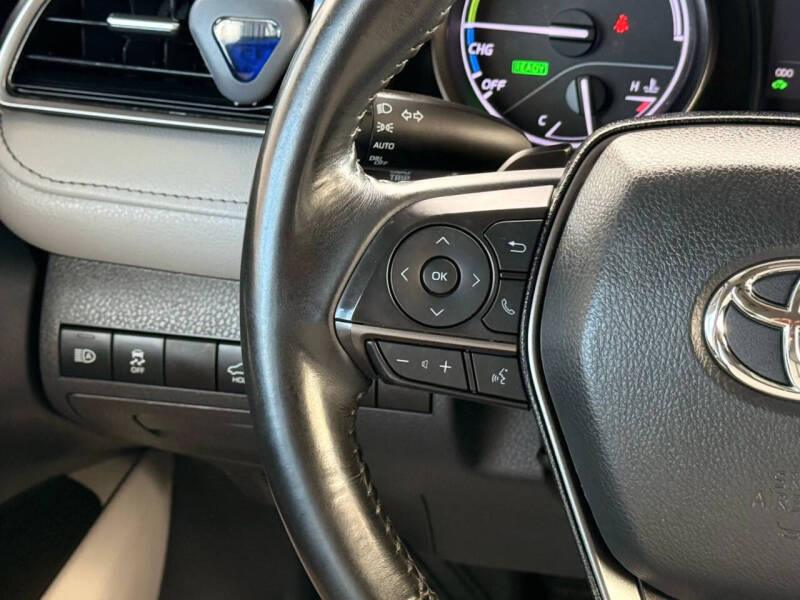 2023 Toyota Camry Hybrid