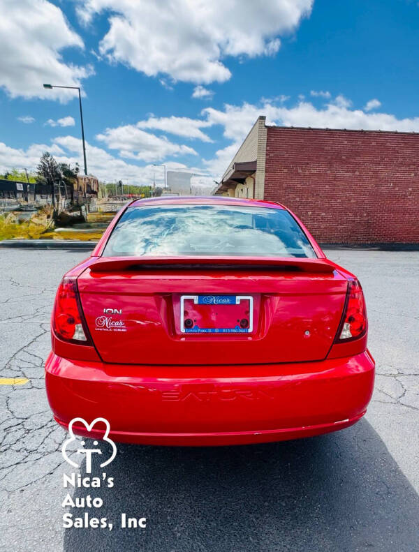 2005 Saturn Ion 3