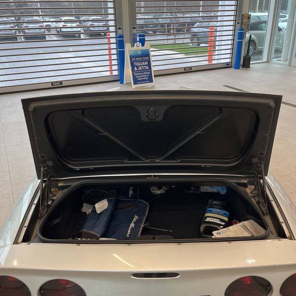 2002 Chevrolet Corvette 6