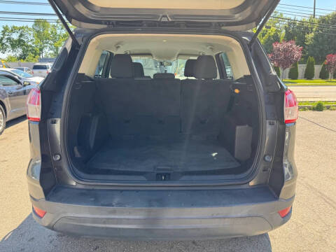 2015 Ford Escape S