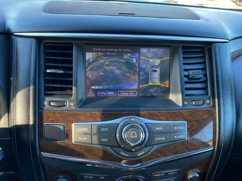 2015 Infiniti QX80