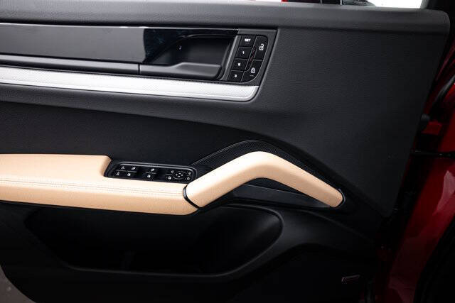 2026 Porsche Cayenne