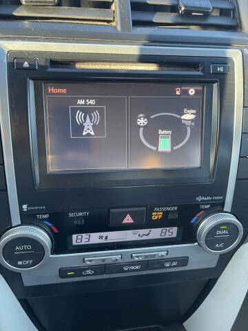 2014 Toyota Camry Hybrid XLE