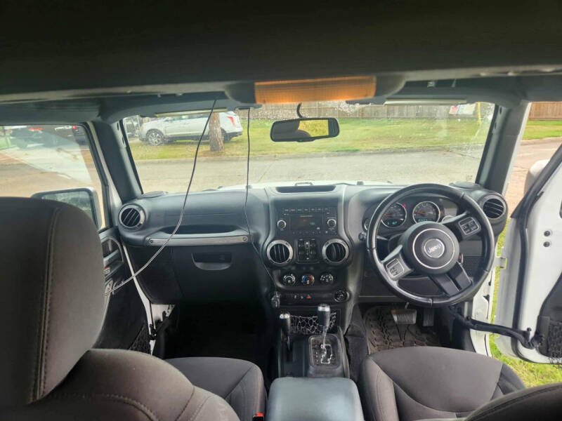 2017 Jeep Wrangler Unlimited Sport RHD