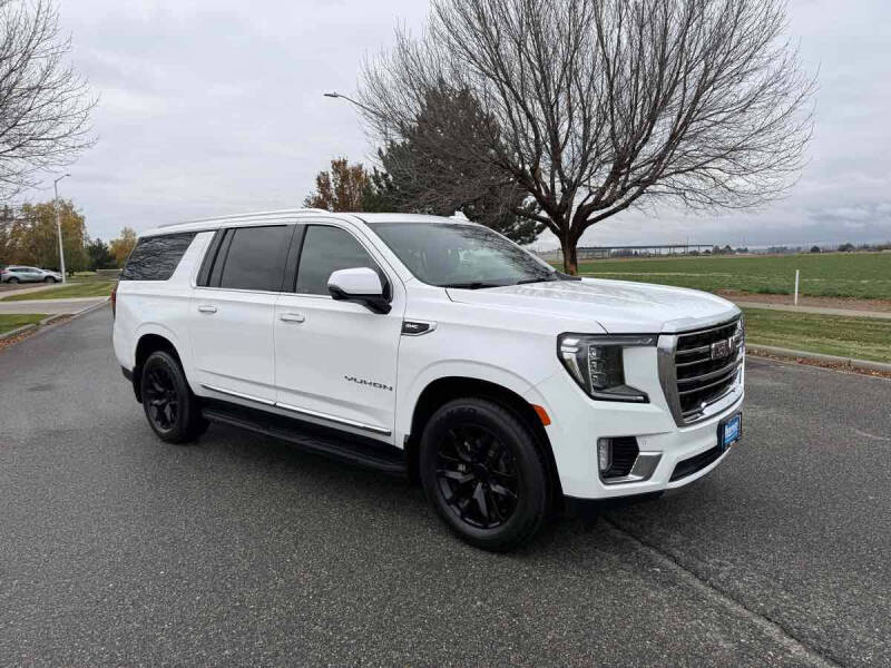 2021 GMC Yukon XL SLT
