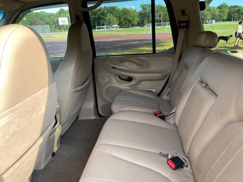 2001 Ford Expedition Eddie Bauer