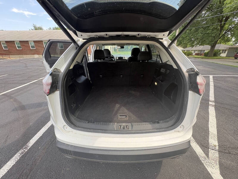 2019 Ford Edge SEL