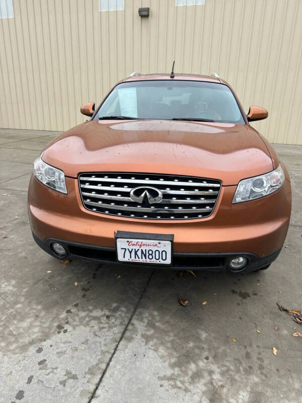 2004 Infiniti FX35