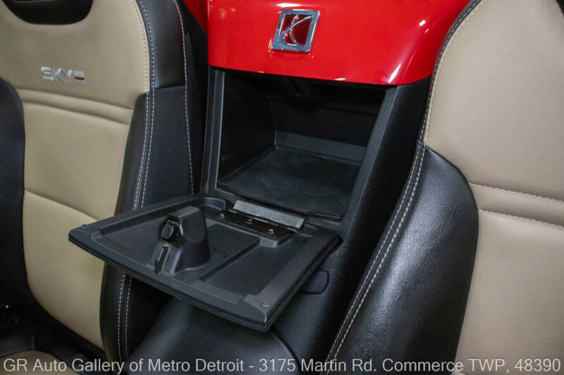 2009 Saturn SKY Red Line