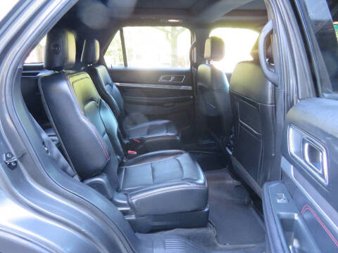 2017 Ford Explorer Sport