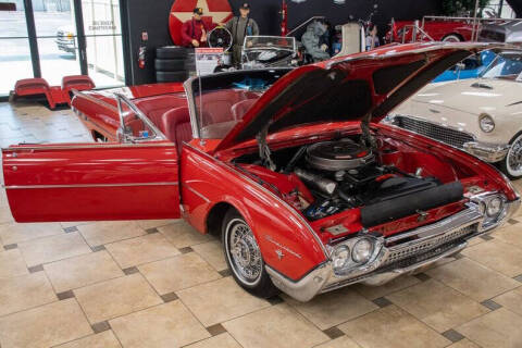 1962 Ford Thunderbird