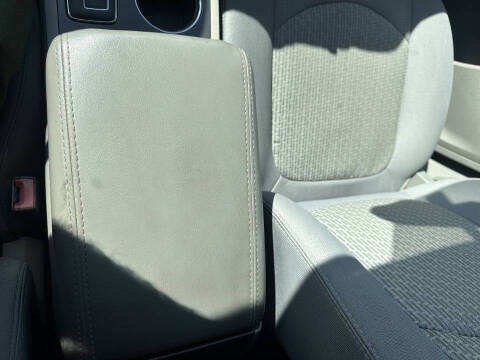 2012 Chevrolet Traverse LS