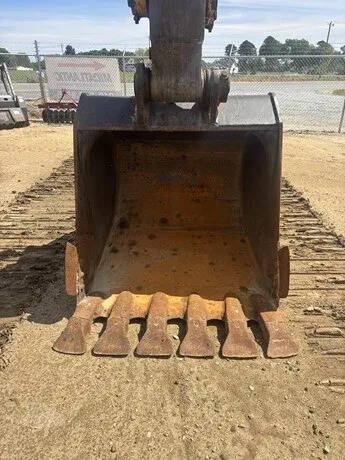 2007 KOMATSU PC300 LC-7E0