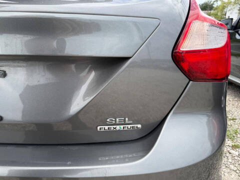 2010 Ford Focus SES