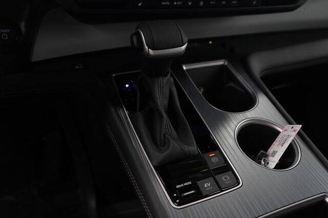 2025 Toyota Sienna XLE 7-Passenger