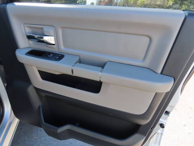 2010 Dodge Ram 1500 for sale at Modern Automotive Group LLC in Lafayette, TN