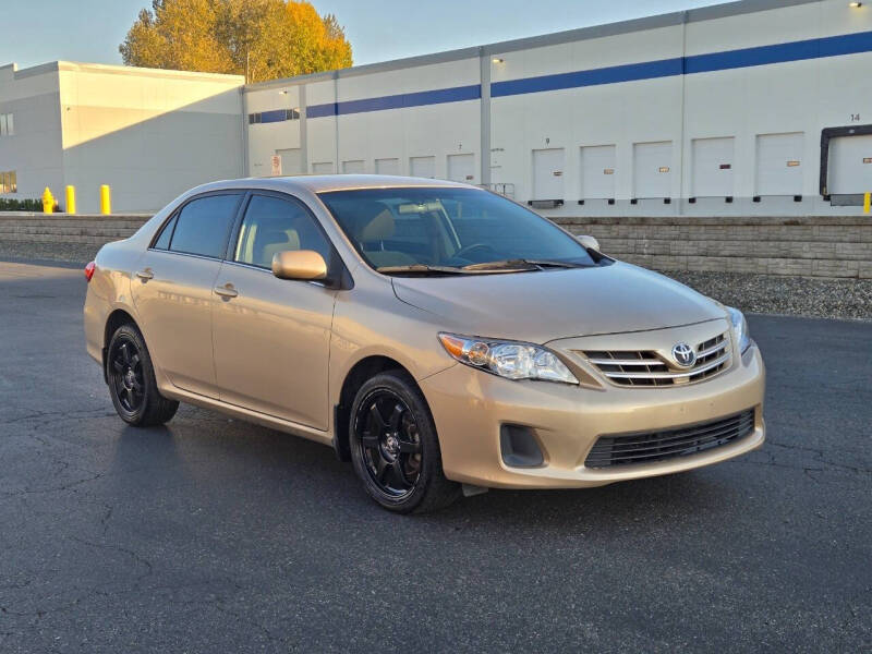 2013 Toyota Corolla LE