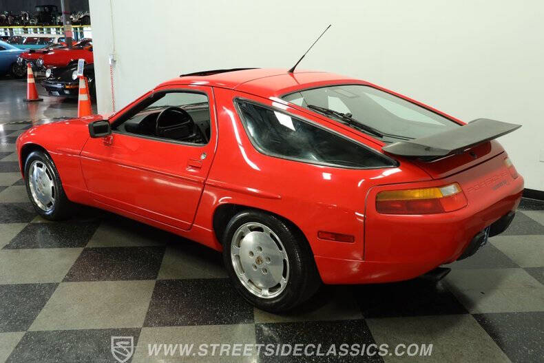 1989 Porsche 928 S4