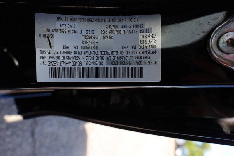 2017 Mazda MAZDA3 Sport