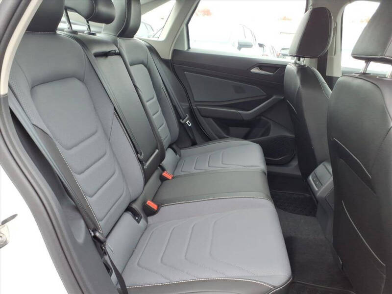 2025 Volkswagen Jetta SEL