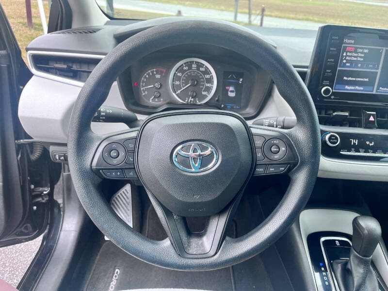 2022 Toyota Corolla LE