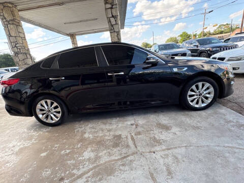 2018 Kia Optima LX