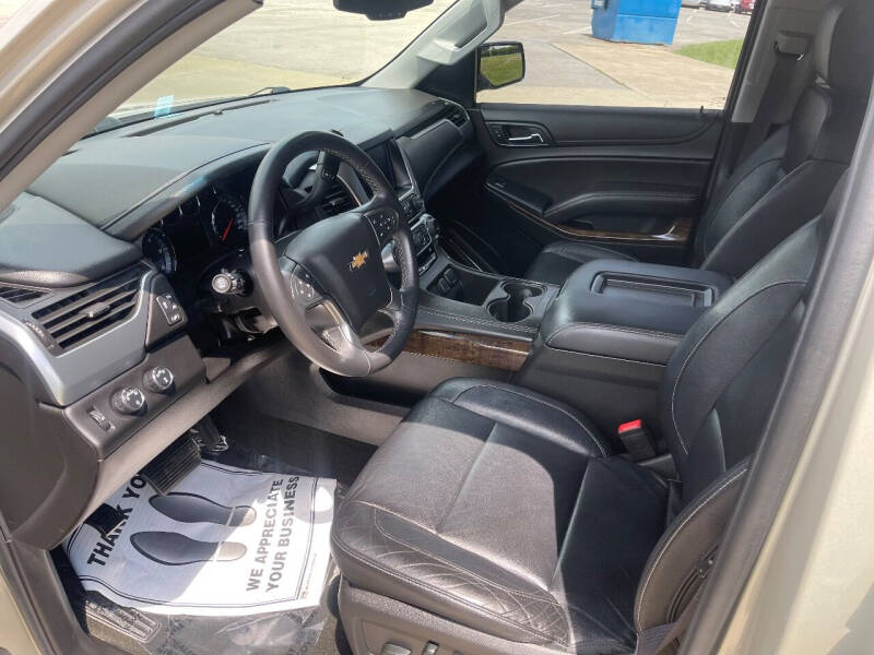 2017 Chevrolet Suburban LT