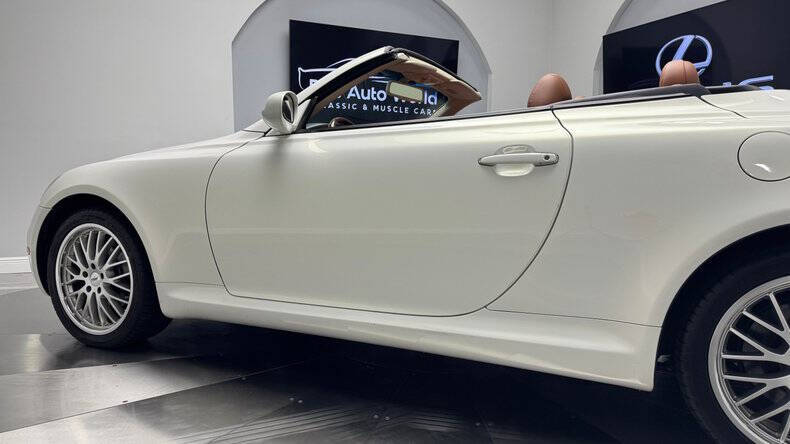 2005 Lexus SC 430