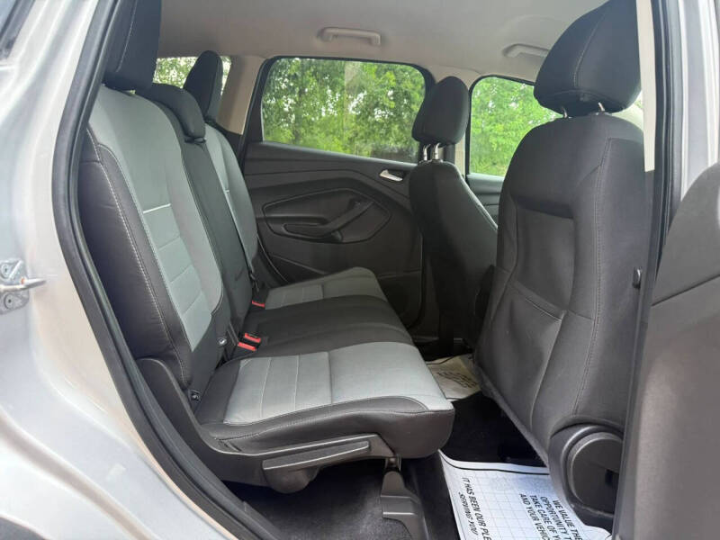 2015 Ford Escape SE