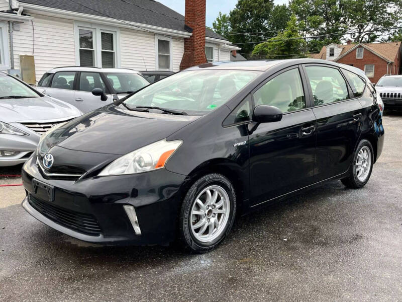 2012 Toyota Prius v