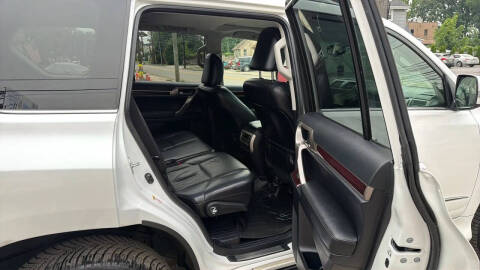 2017 Lexus GX 460