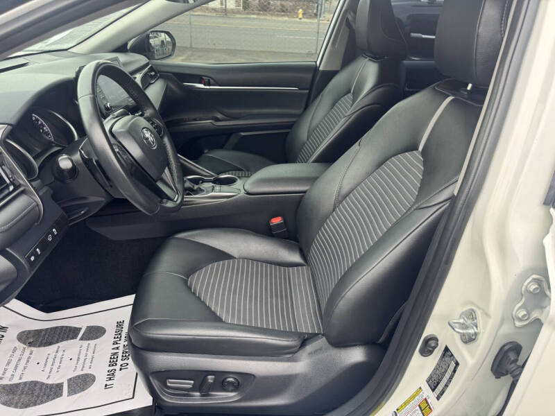 2024 Toyota Camry SE Nightshade