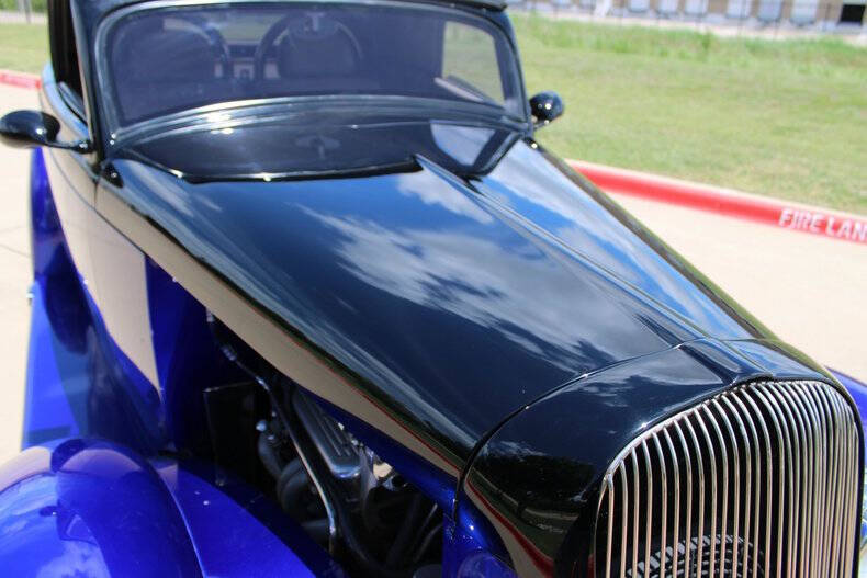 1936 Plymouth Model P2
