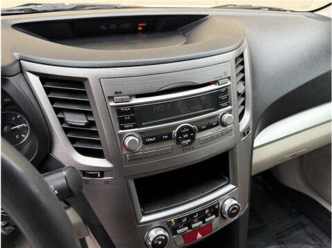 2011 Subaru Outback 2.5i