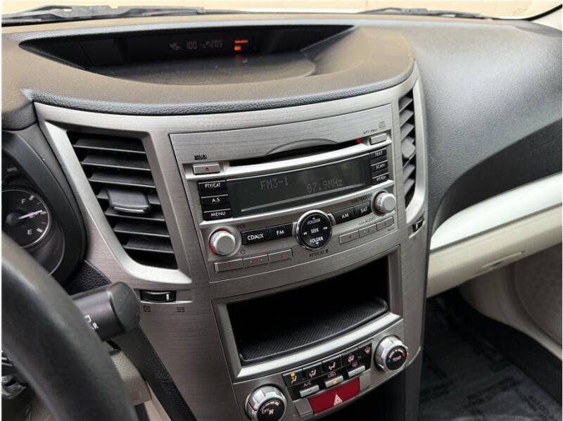 2011 Subaru Outback 2.5i