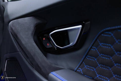 2023 Lamborghini Huracan Tecnica