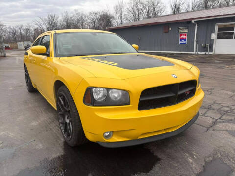 2006 Dodge Charger for sale at Newcombs Auto Sales in Auburn Hills MI