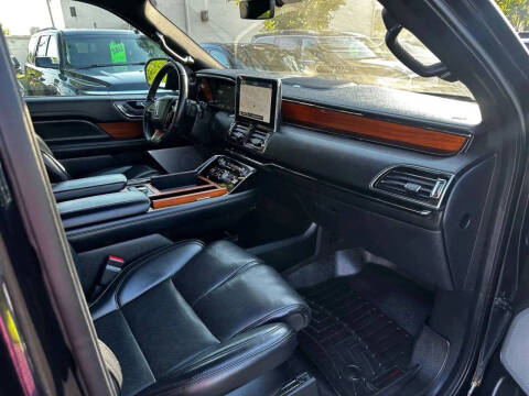 2019 Lincoln Navigator Reserve