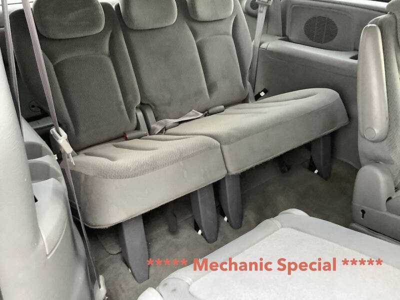 2005 Dodge Grand Caravan SXT