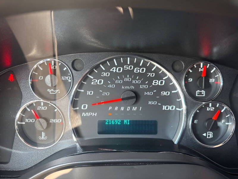 2023 GMC Savana 2500