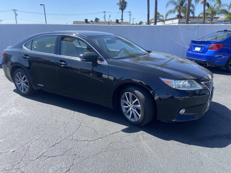 2013 Lexus ES 300h