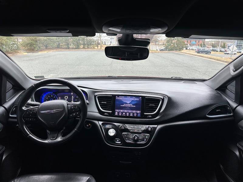 2018 Chrysler Pacifica Touring L Plus